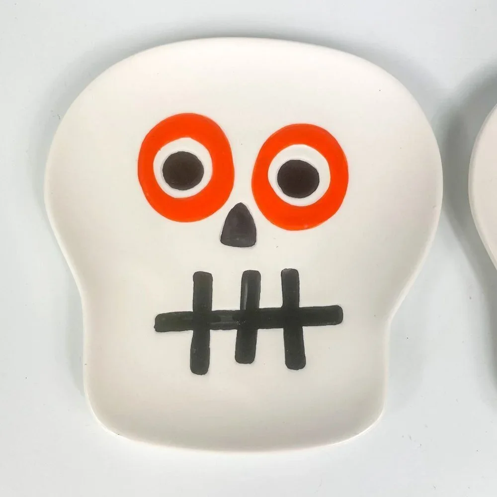 Tag set skull